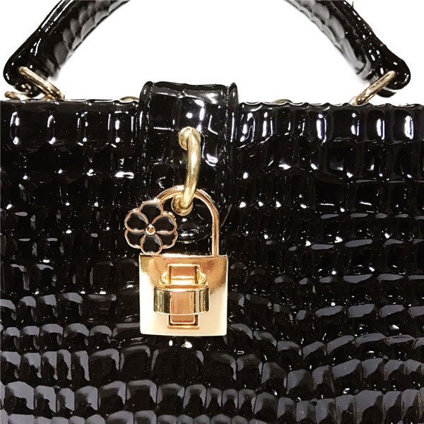 Vaelore Python print handbag