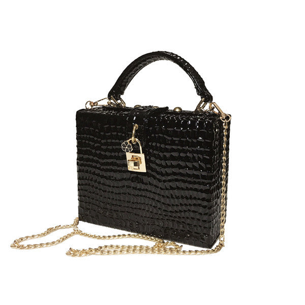 Vaelore Python print handbag